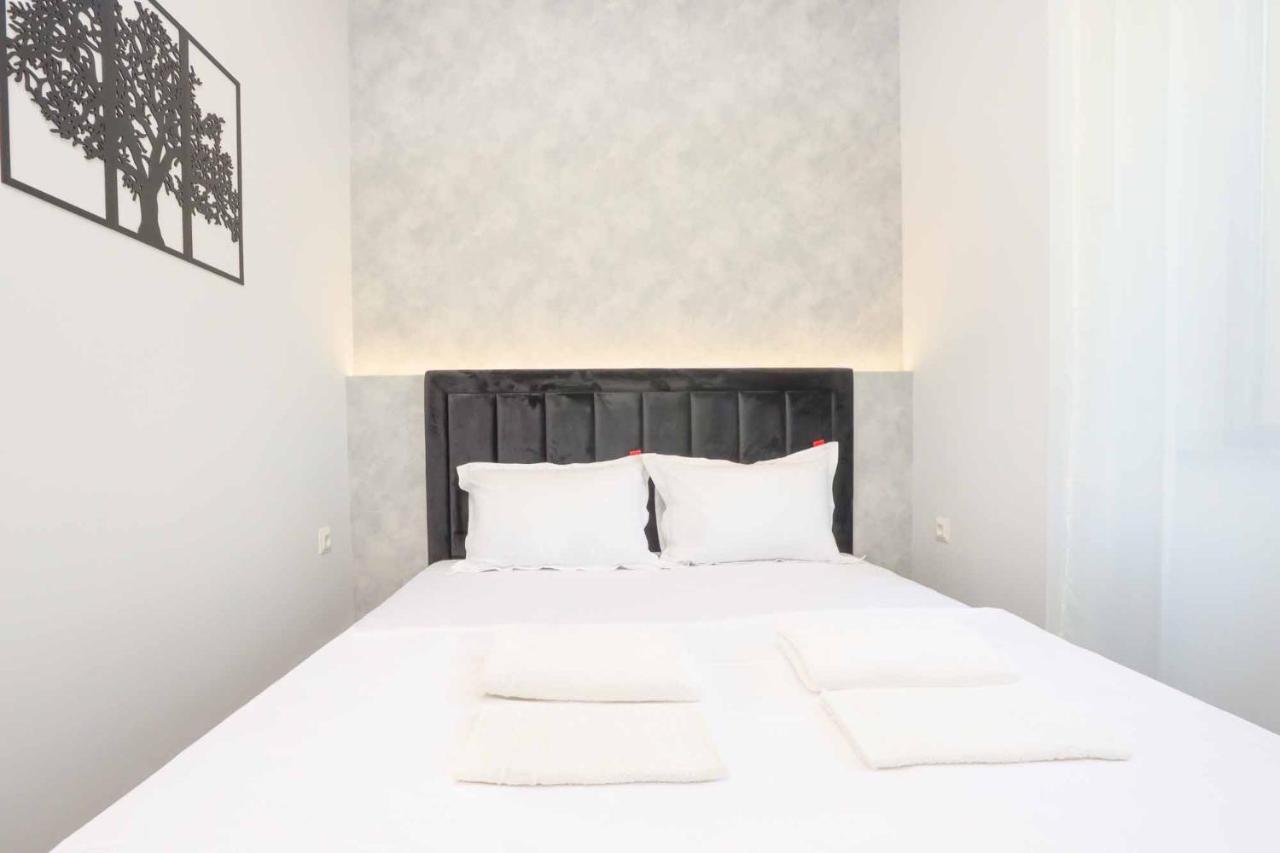 Stay Inn Apartments On Amiryan 26/4 Ереван Экстерьер фото