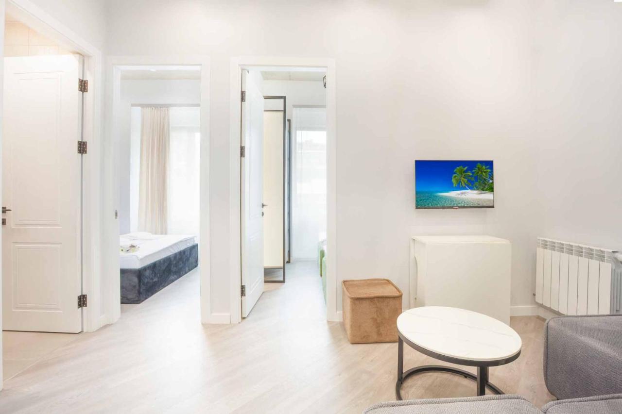 Stay Inn Apartments On Amiryan 26/4 Ереван Экстерьер фото