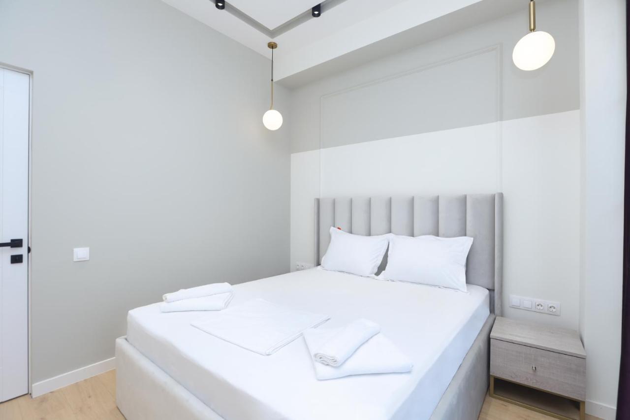 Stay Inn Apartments On Amiryan 26/4 Ереван Экстерьер фото